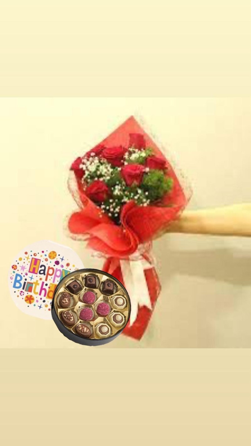 Bukette Kırmızı Güller & Doğum Günü Temalı Çikolata
